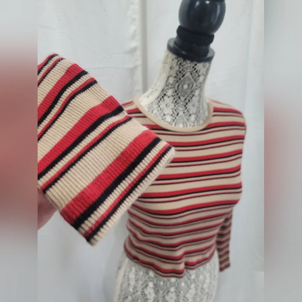 Brandy Melville Santana Red Long Sleeve Top Size Small - Picture 4 of 9
